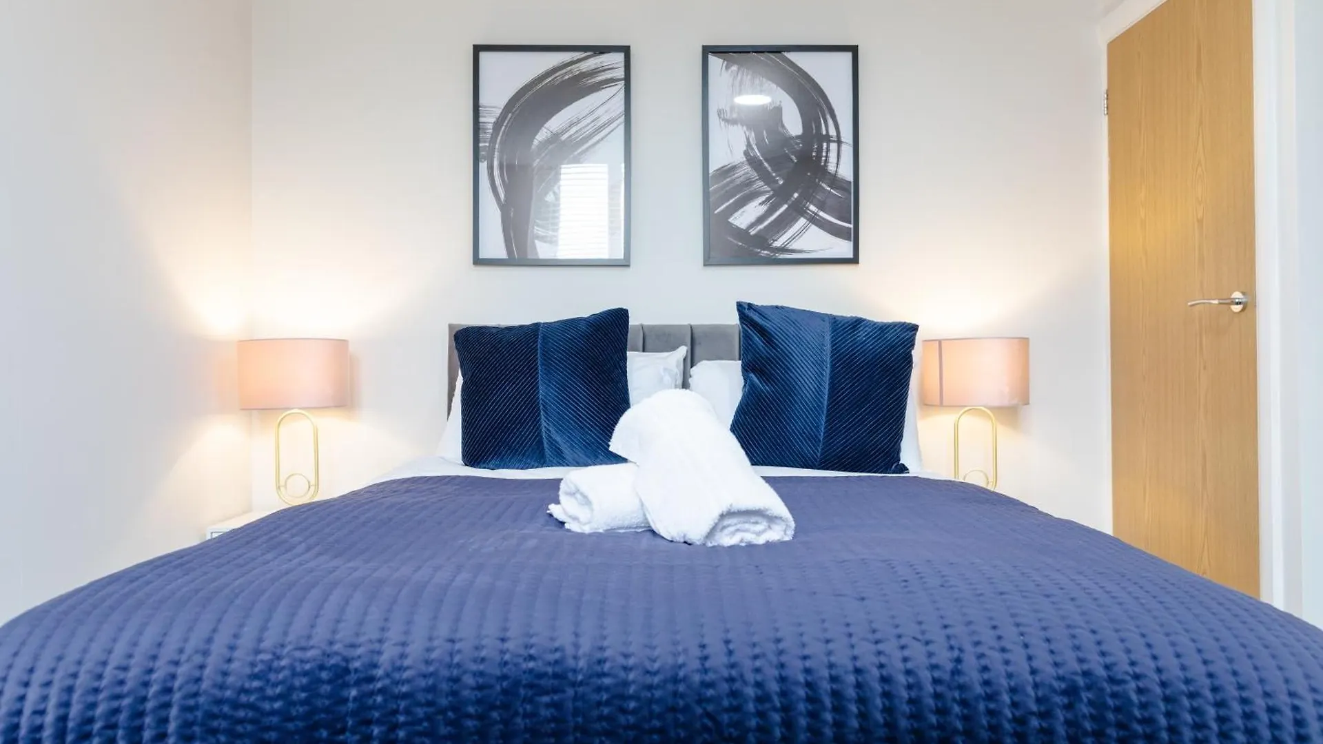 Modern Apartments Near Cardiff City Centre