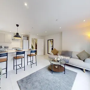Cozee Apartments, Centre Apartment